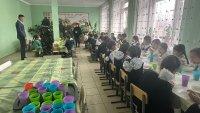 Оқушылардың тамақтану сәтінен